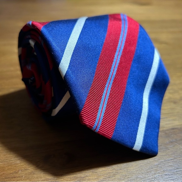 Charles Tyrwhitt Tie Made In Italy - Picture 1 of 5